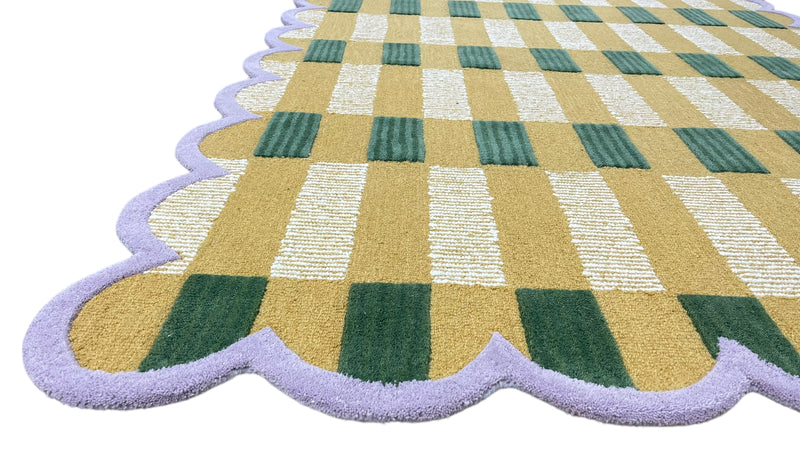 Tapis en Laine Tufté Main Matilda à Carreaux Dorés avec Bord Festonné