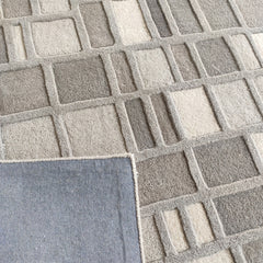 Grey Box Hand-Tufted Wool Rug | Geometric Block Pattern Modern Area Rug in Grey & Ivory