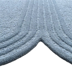 Oblong Scalloped Sky Blue Hand-Tufted Wool Rug | Modern Area Rug