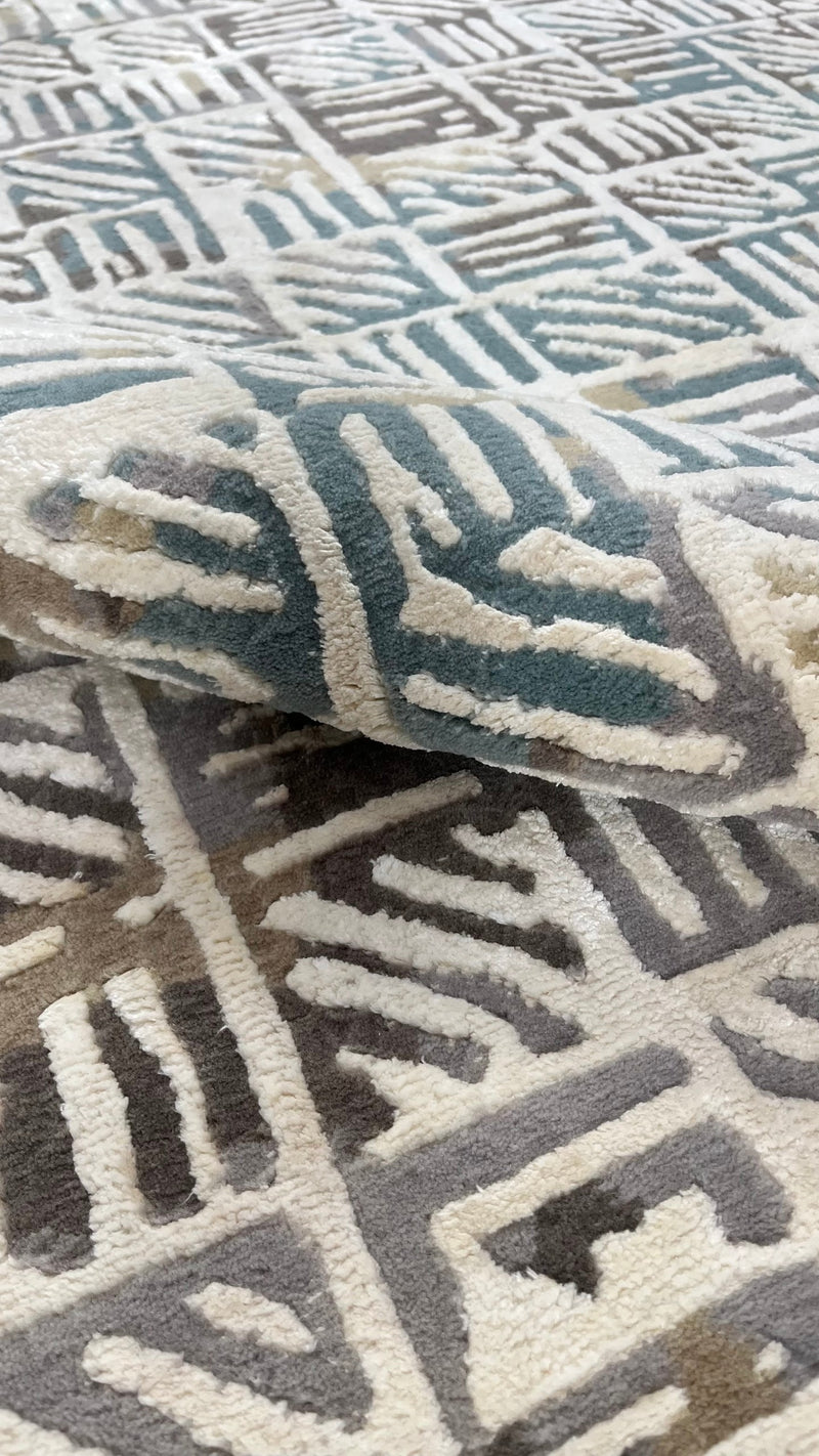Geometric Grid Hand-Knotted Wool Rug | Modern Blue & Ivory Area Rug