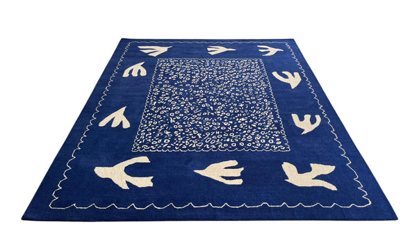 Maren Hand-Tufted Pictorial Rug – Ultramarine Blue