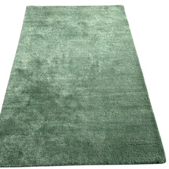 Verdant Mist Solid Hand Tufted Wool Rug Sage Green