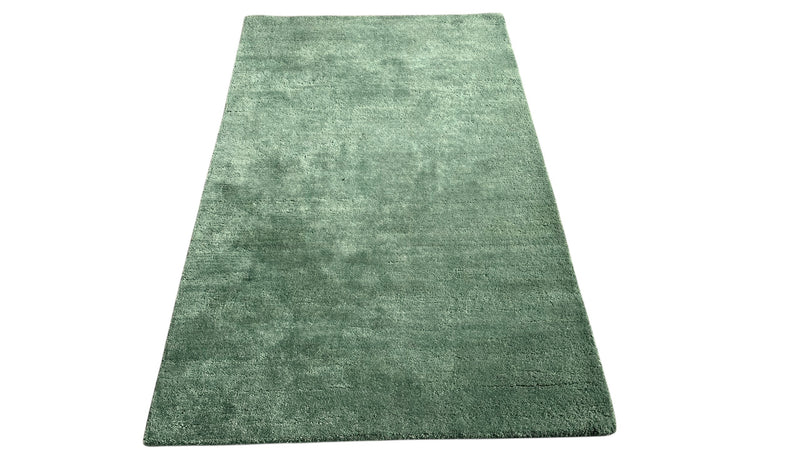 Verdant Mist Solid Hand Tufted Wool Rug Sage Green
