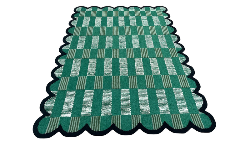 Matilda Hand-Tufted Emerald Green Plaid Wool Rug with Scalloped Edge