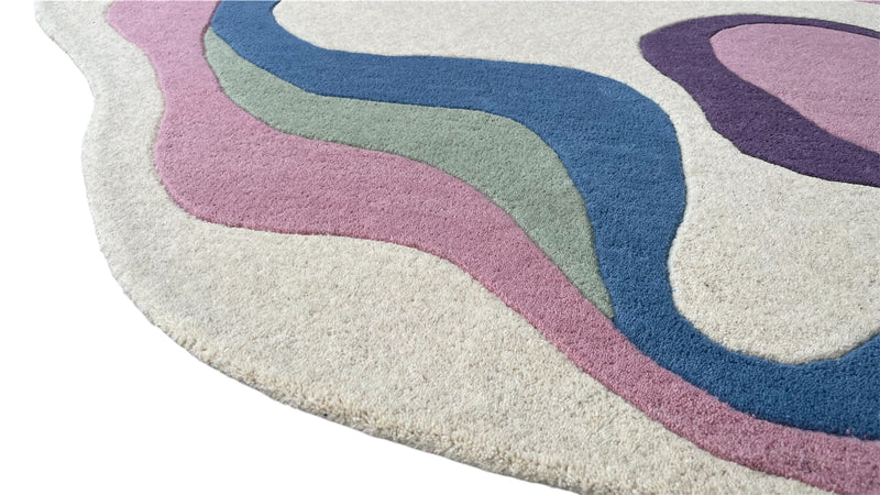 Serpentine Pastel Irregular Modern Hand-Tufted Wool Rug