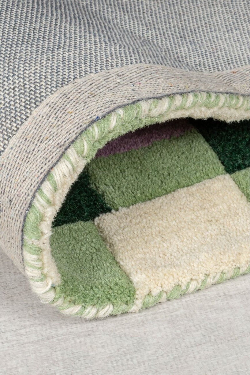 Kai Green Area Rug – Hand Tufted Wool Border Design