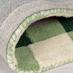 Kai Green Area Rug – Hand Tufted Wool Border Design