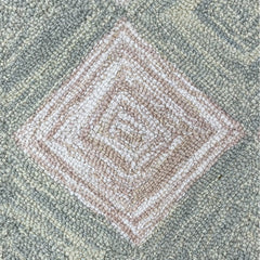 Leo Checkered Hand Tufted Wool Rug Light Green