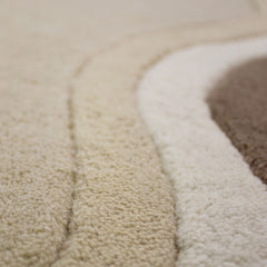 Ripple Round Scalloped Tufted Wool Rug - Neutral
