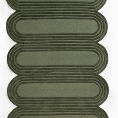 Oblong Scalloped Forest Green Hand-Tufted Wool Rug | Modern Area Rug