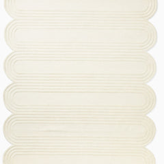 Oblong Scalloped Ivory Hand-Tufted Wool Rug | Modern Area Rug