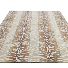 White Tiger Stripe Rug – Beige & Ivory Abstract Animal Pattern Area Rug