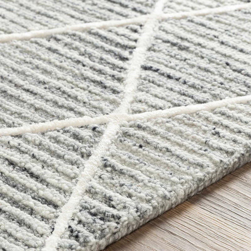 Diamond Trellis Hand-Tufted Wool Rug | Light Grey & Ivory Geometric Modern Area Rug